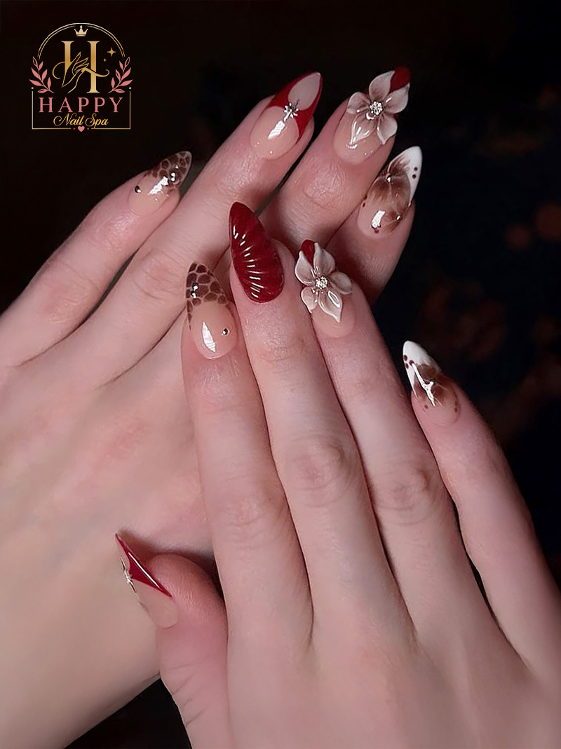 Happy Nail Spa 